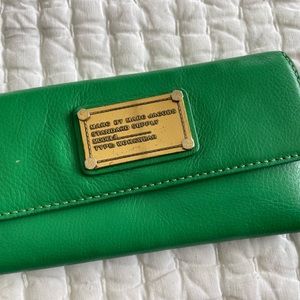 Marc Jacobs Kelly Green Wallet